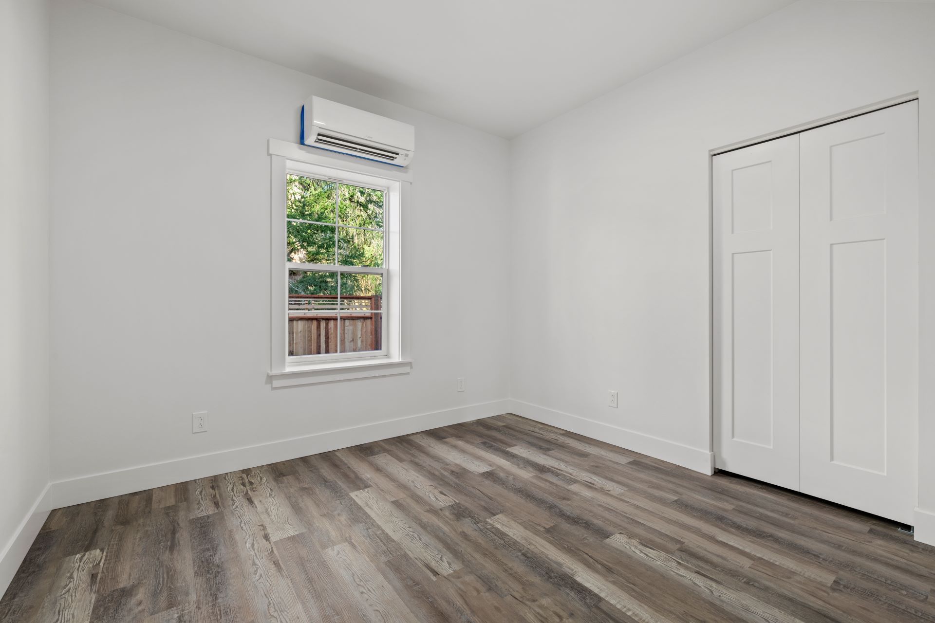 Custom home photo 10