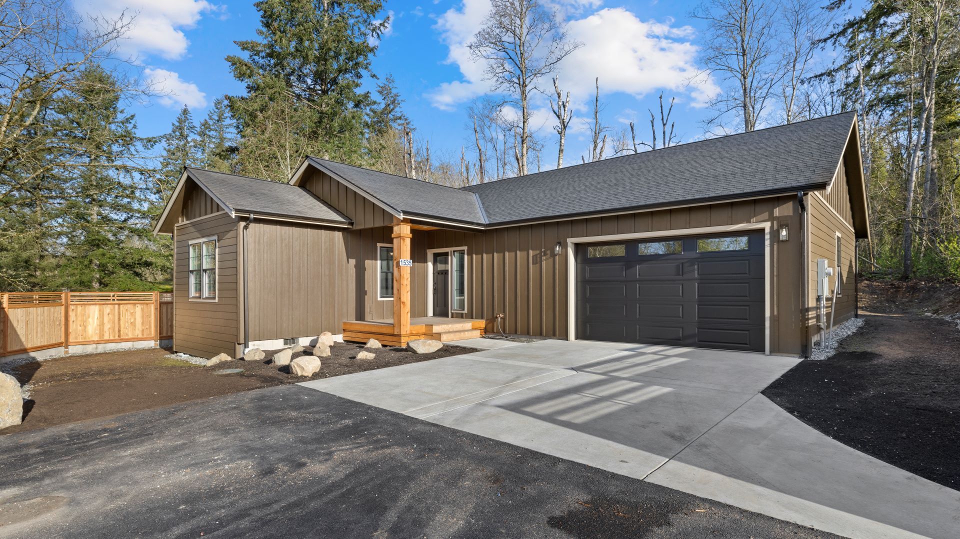 Custom home photo 20