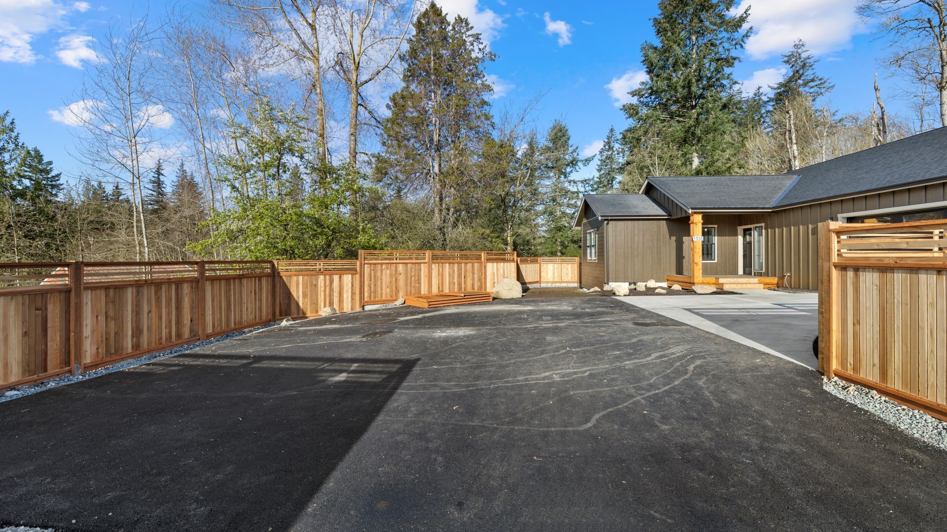 Custom home photo 21