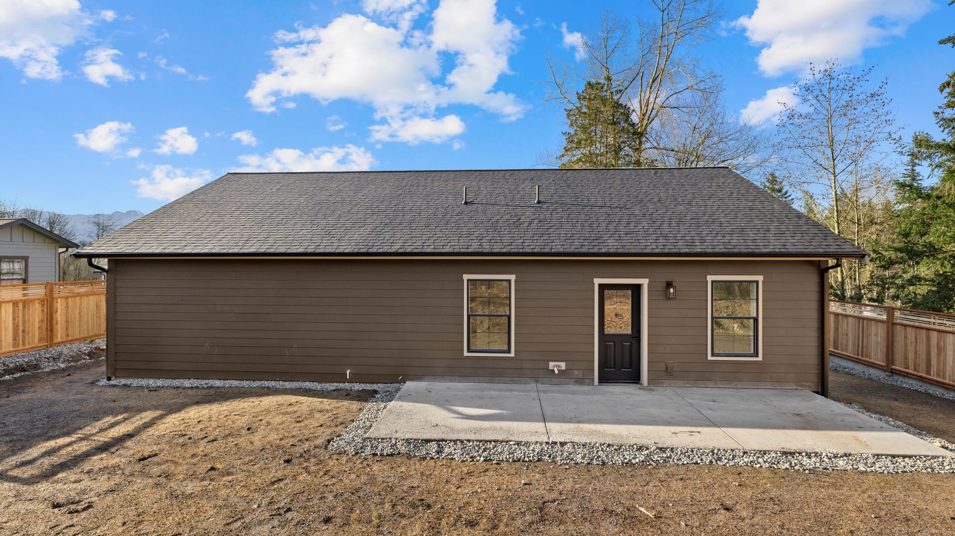 Custom home photo 23