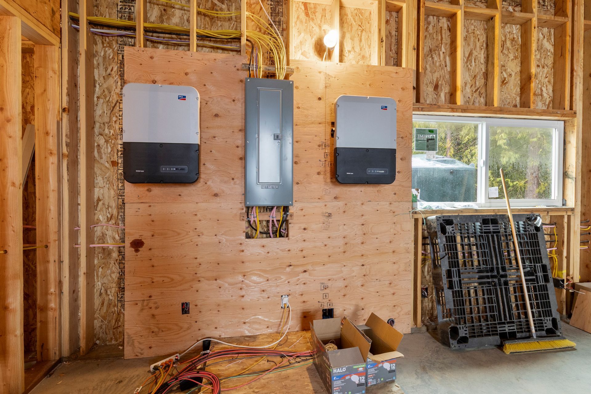 Custom home and garage photo 21