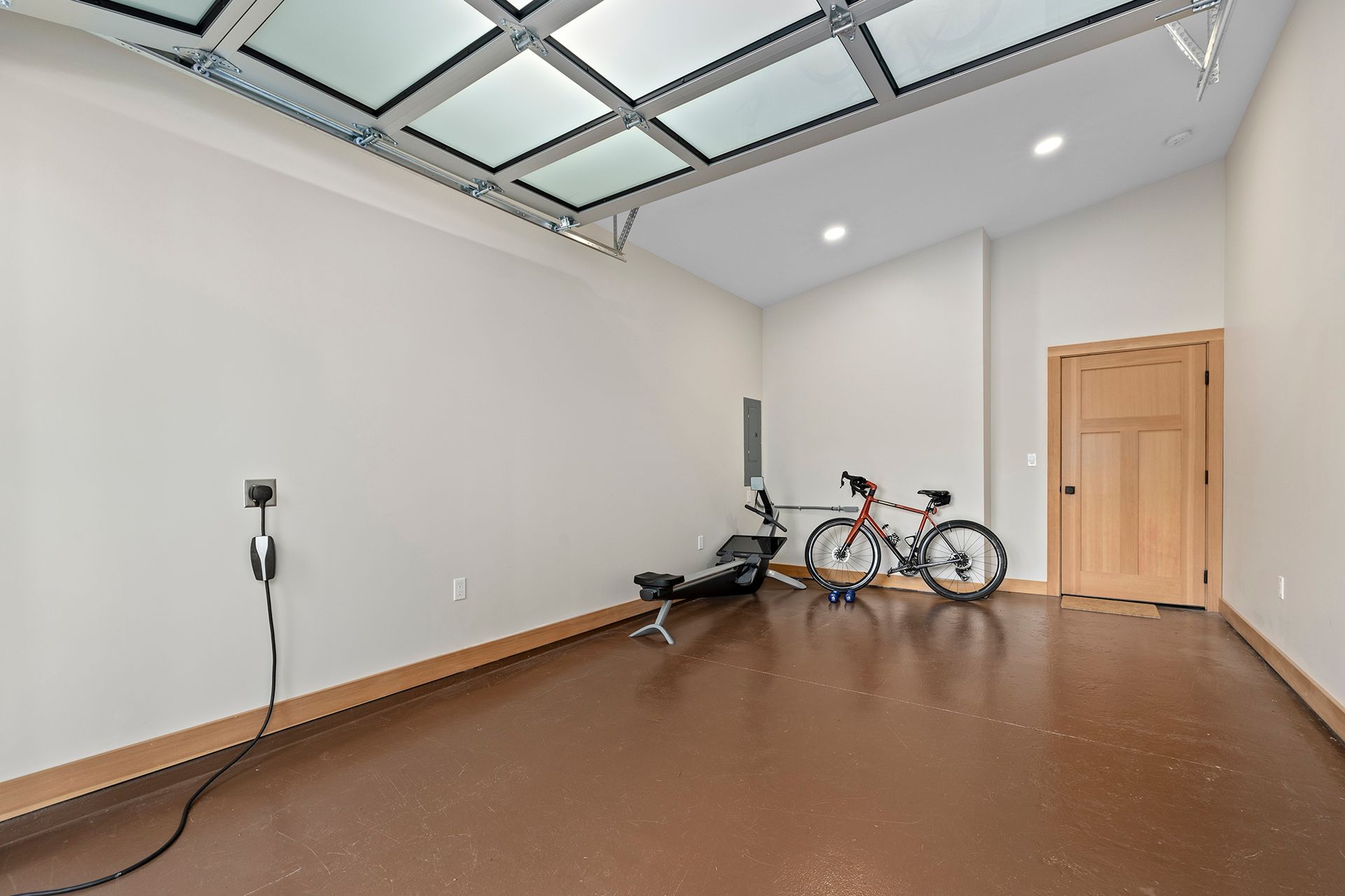 Detached garage and piano studio photo 13