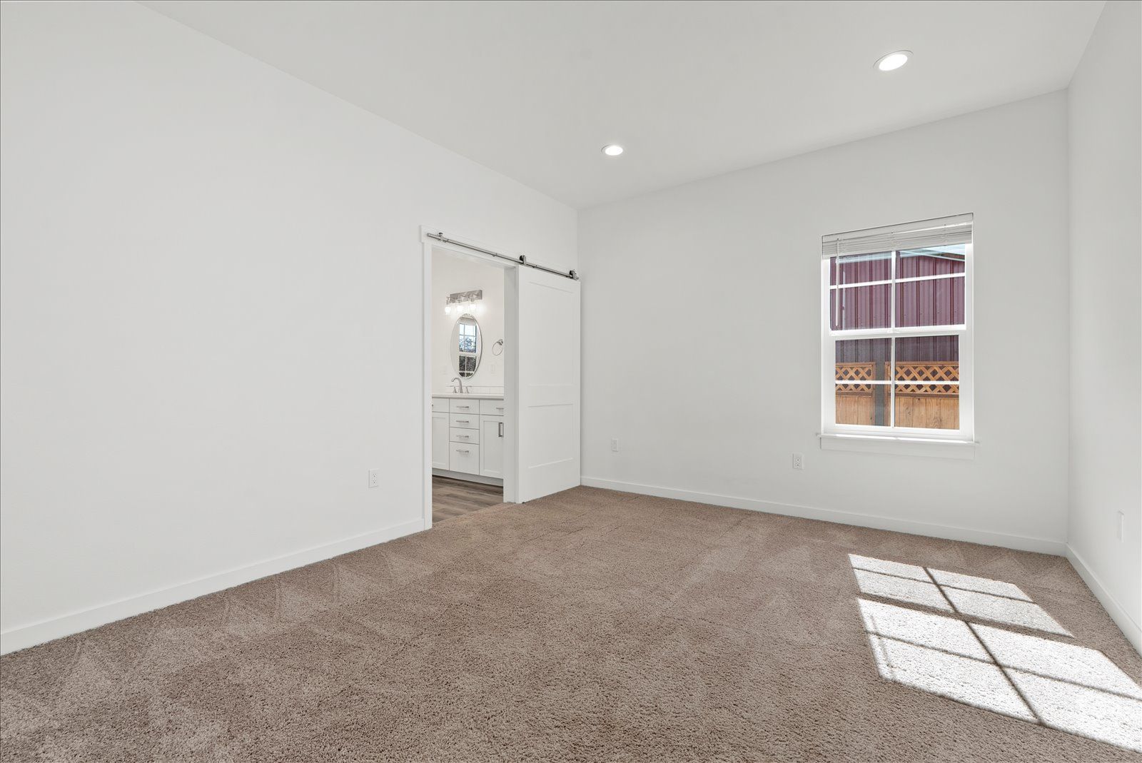 Custom small home photo 21