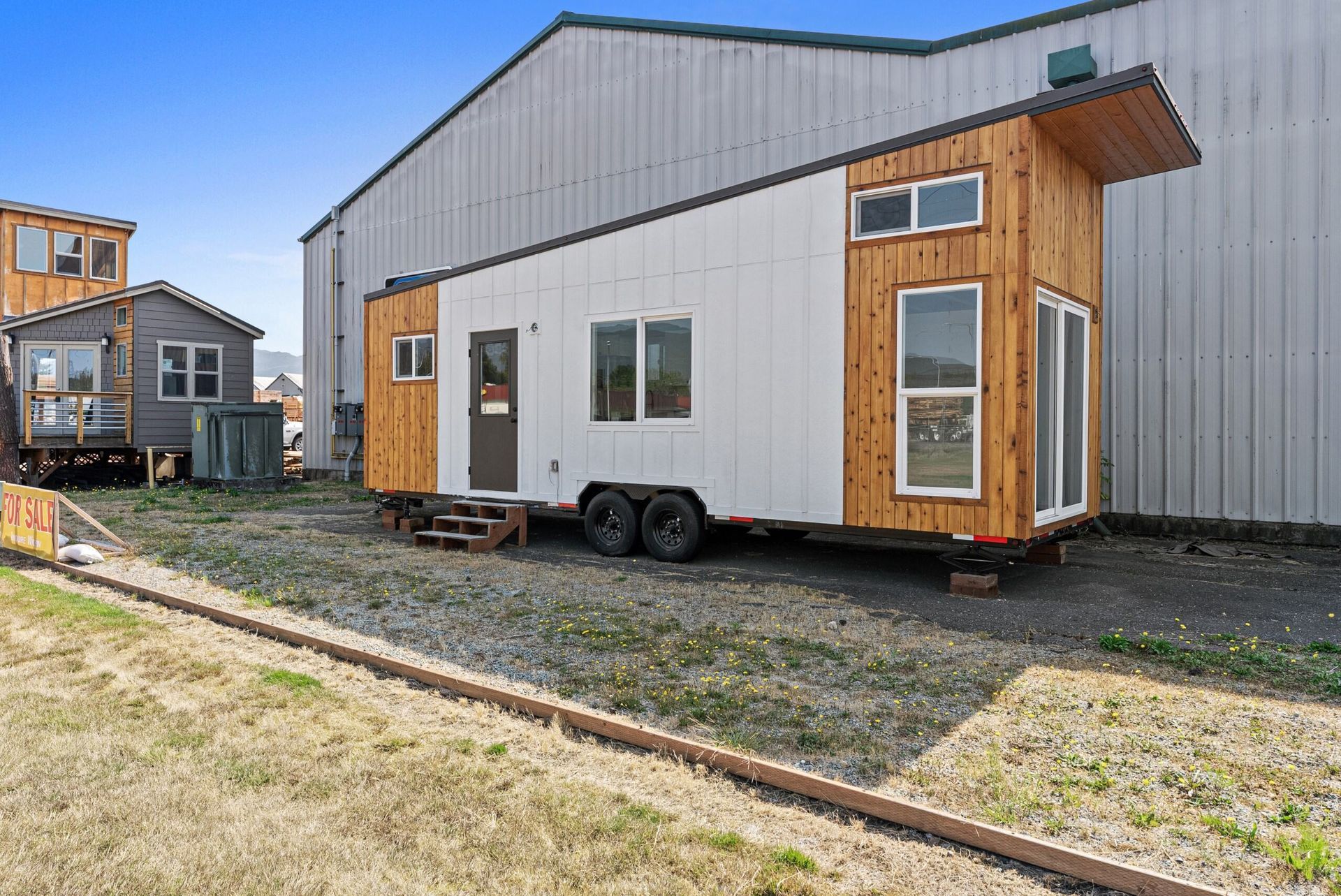 Tiny Home Lily model photo 2